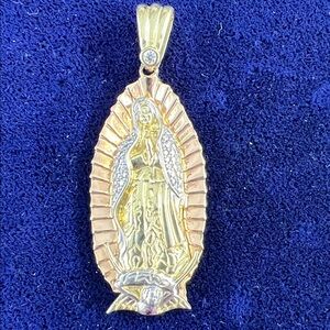 Try Color Gold Virgin Mary Pendant Necklace - Women or Man Jewelry